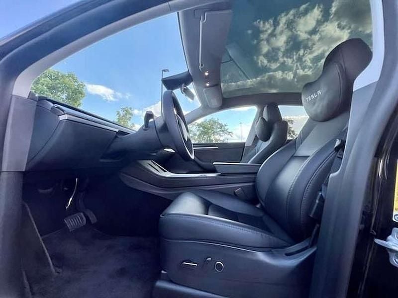 Schwarz Gebraucht 2023 Tesla Model Y RWD SUV | 32.500 € (Guter Preis) - Bild 1/4