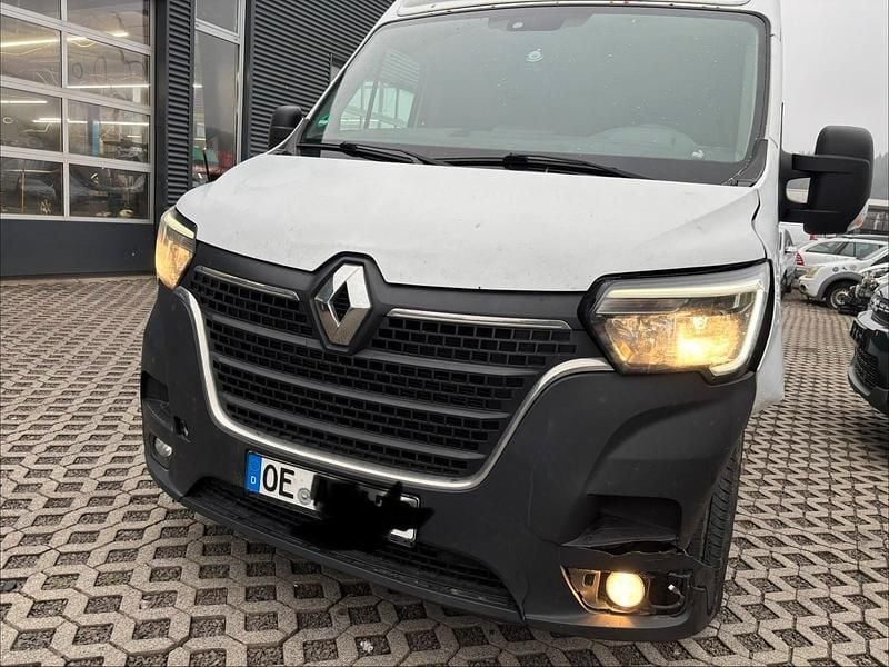 Gebraucht Renault Master 150 PS (110 kW) 2019 Weiß Van / Kleinbus