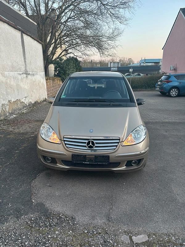 Gebraucht Mercedes A150 95 PS (69 kW) 2006 Gold Limousine