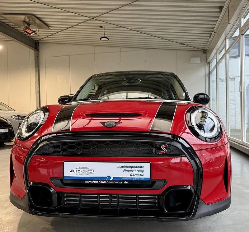 Rot Gebraucht 2022 Mini Cooper S Kleinwagen | 25.970 € (Etwas zu teuer) - Bild 1/4