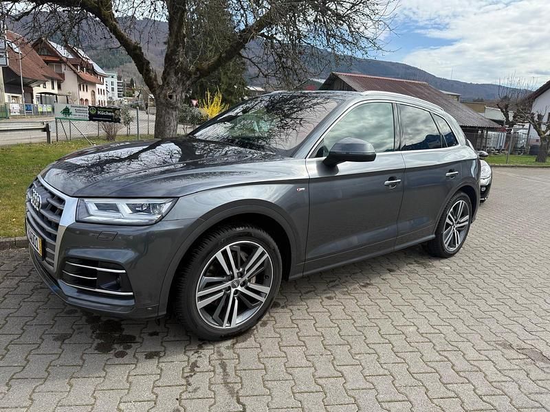 Gebraucht Audi Q5 S-Line 286 PS (210 kW) 2019 Grau SUV