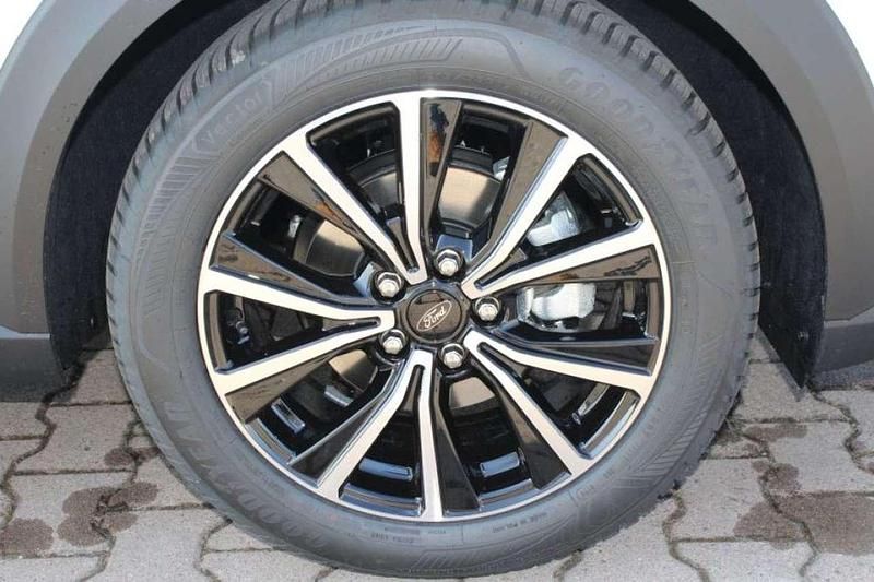 Gebraucht Ford Puma Titanium 125 PS (91 kW) 2024 Weiß SUV