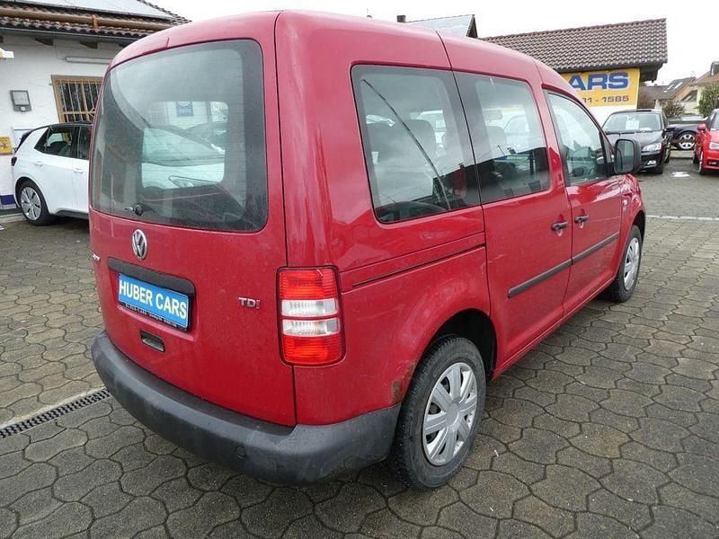 Gebraucht VW Caddy 102 PS (75 kW) 2010 Rot Van / Kleinbus