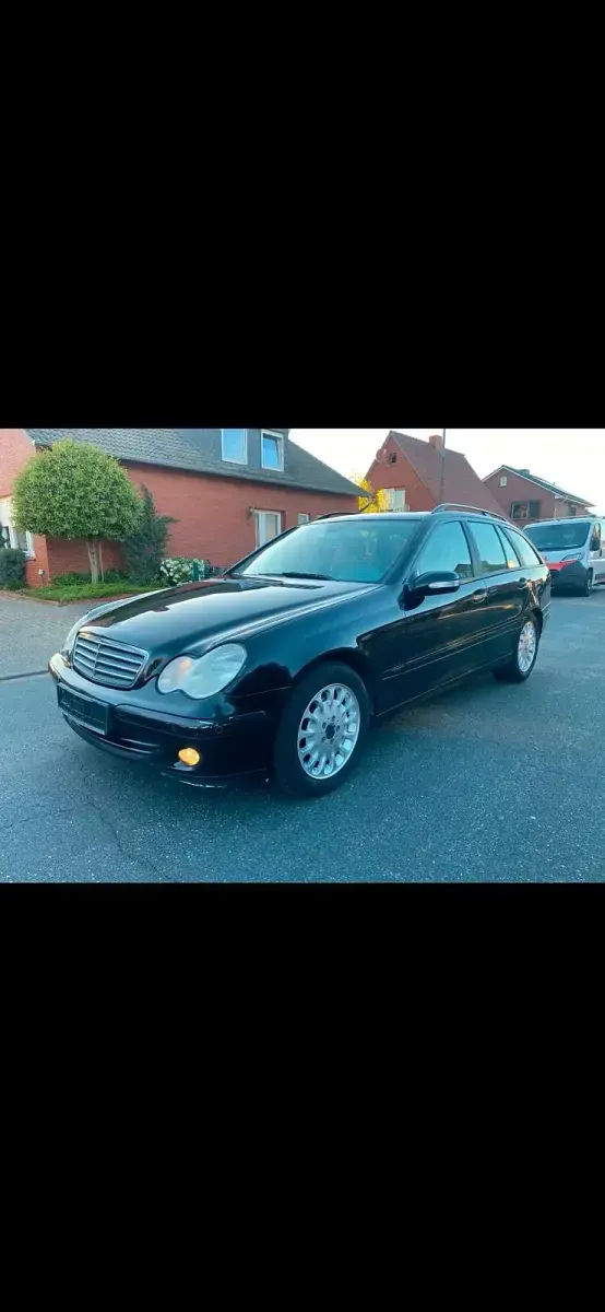 Gebraucht Mercedes C220 150 PS (110 kW) 2005 Schwarz Kombi