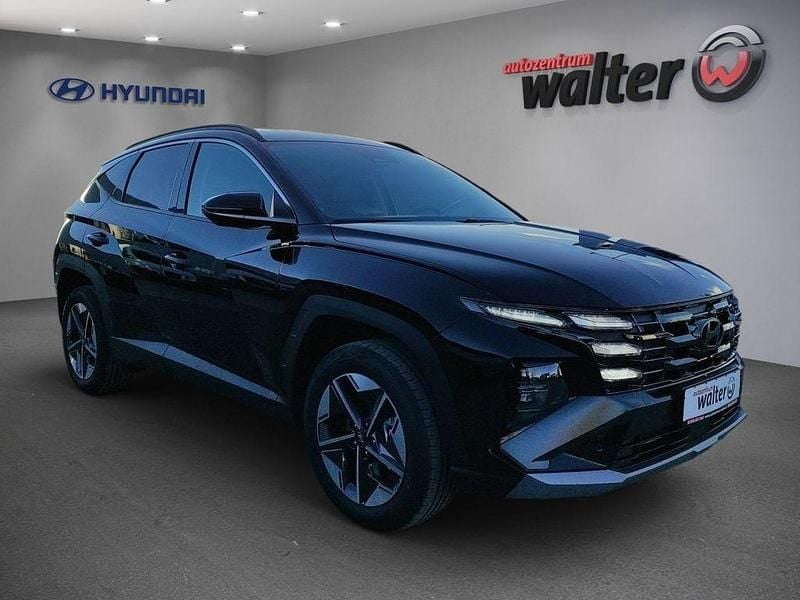 Neu Hyundai Tucson Trend 215 PS (158 kW) 2025 Abyss black / met SUV