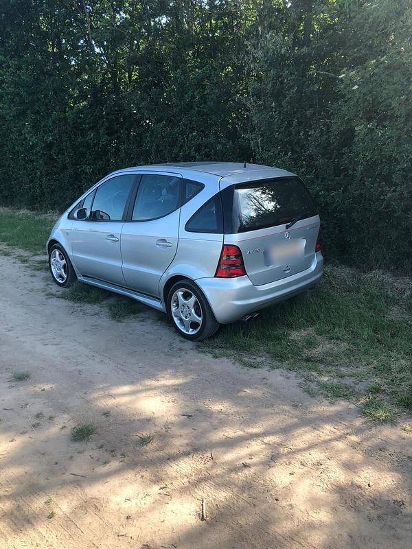 Gebraucht Mercedes A210 140 PS (102 kW) 2002 Silber Kleinwagen