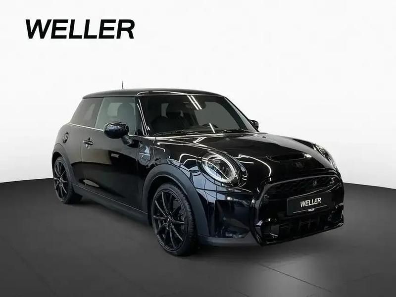 Gebraucht Mini Cooper S 178 PS (130 kW) 2021 Midnight black (schwarz) Kleinwagen
