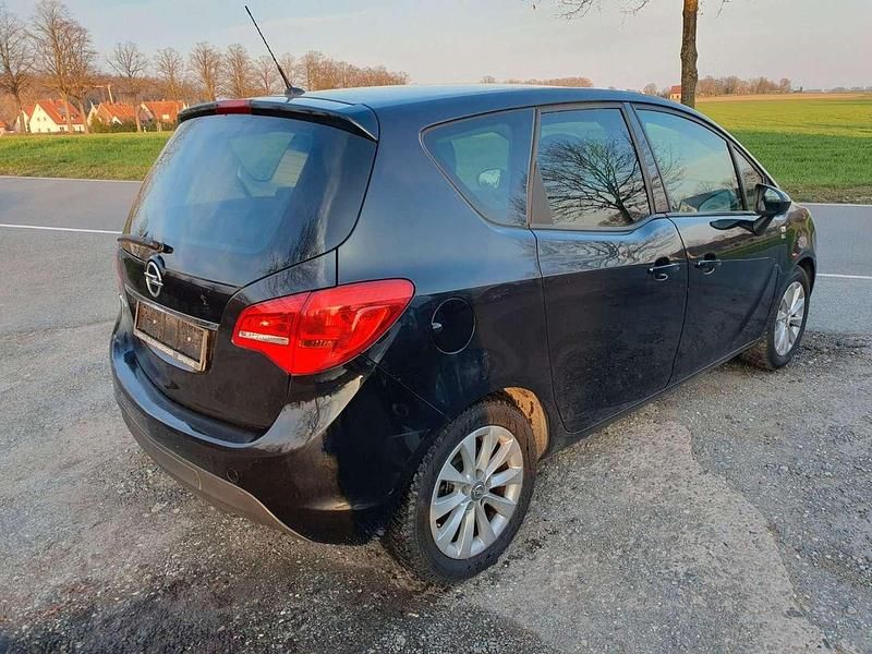 Gebraucht Opel Meriva 120 PS (88 kW) 2012 Graphitschwarz/carbon flash/mi Van / Kleinbus