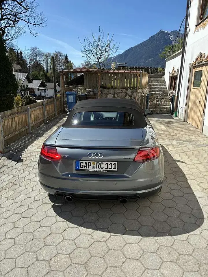 Gebraucht Audi TT 230 PS (169 kW) 2018 Grau Coupé