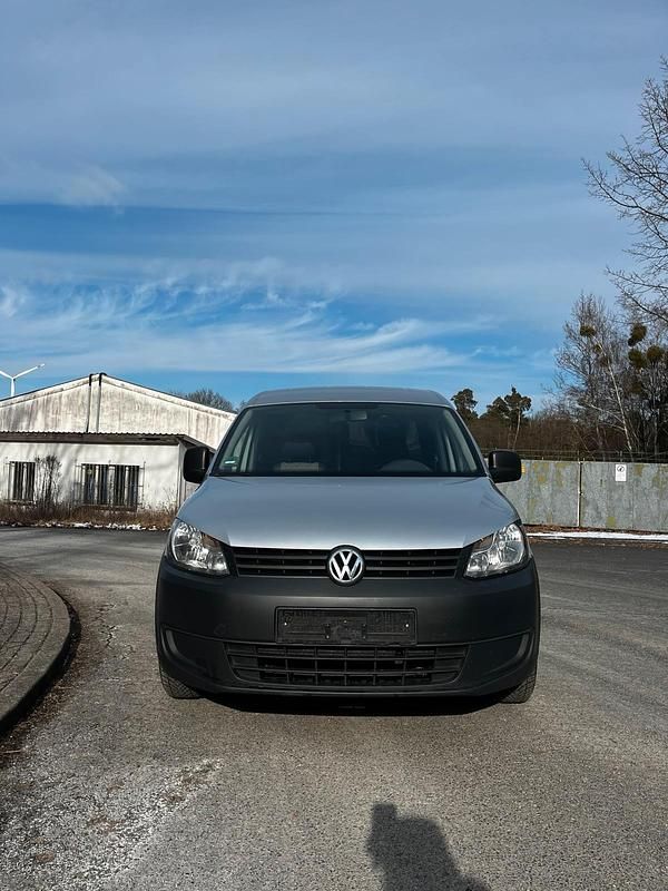 Gebraucht VW Caddy 102 PS (75 kW) 2013 Silber Van / Kleinbus