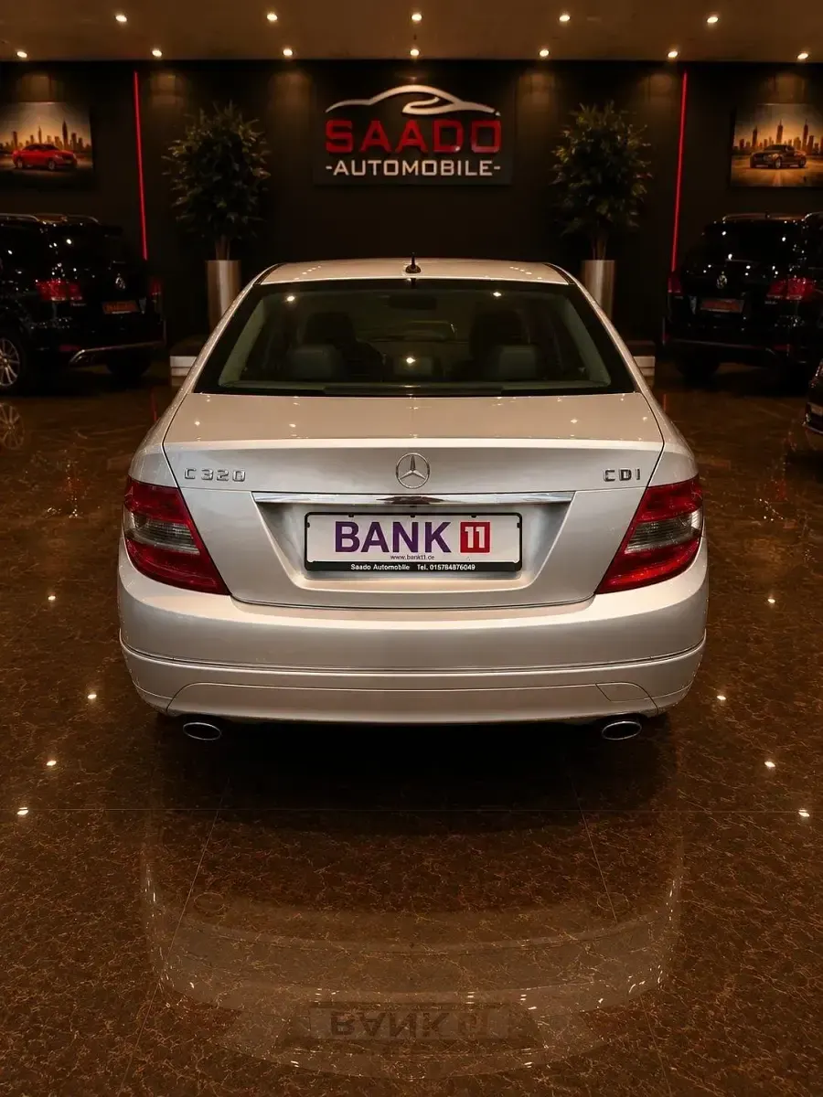 Gebraucht Mercedes C320 225 PS (165 kW) 2007 Silber Limousine