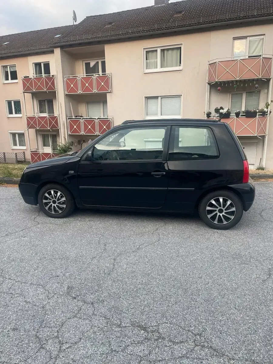 Gebraucht VW Lupo 60 PS (44 kW) 2004 Schwarz Kleinwagen
