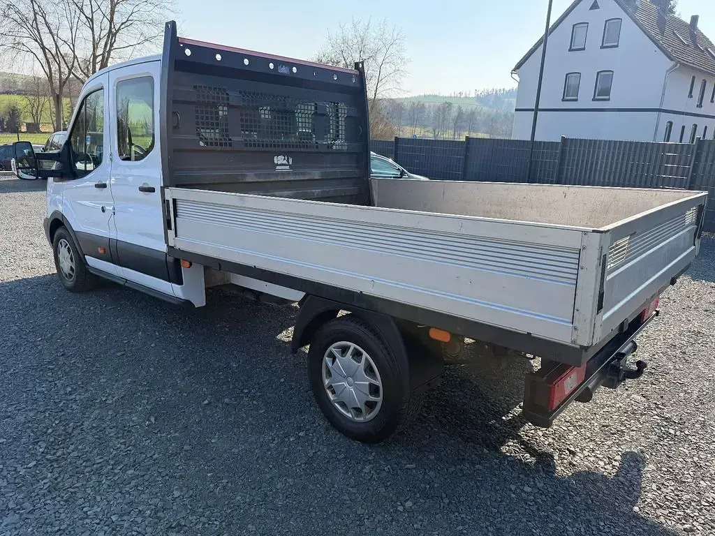 Usado Ford Transit 170 HP (125 kW) 2019 Branco Monovolume