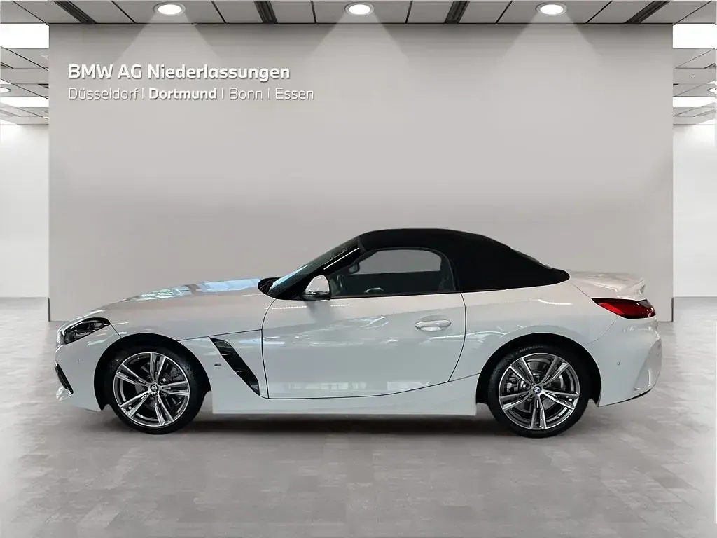 Gebraucht BMW Z4 Sport Line 197 PS (144 kW) 2023 Weiß Cabrio