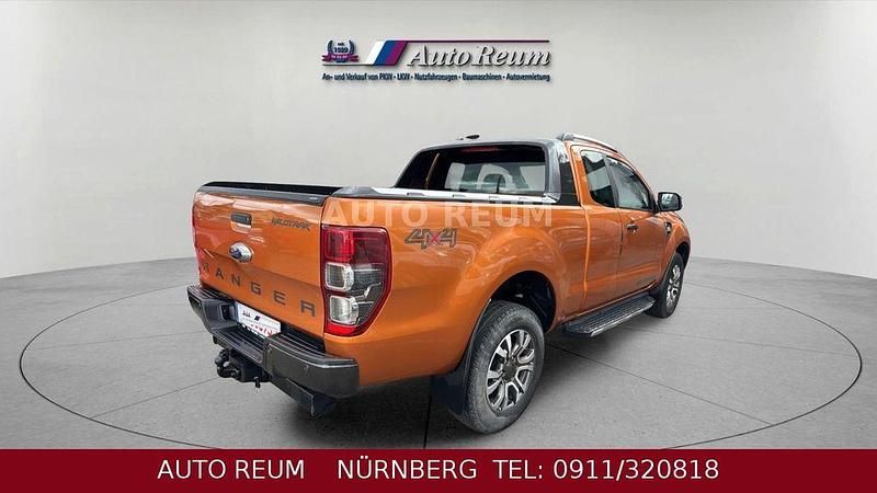 Gebraucht Ford Ranger Wildtrack 200 PS (147 kW) 2016 Orange Pickup