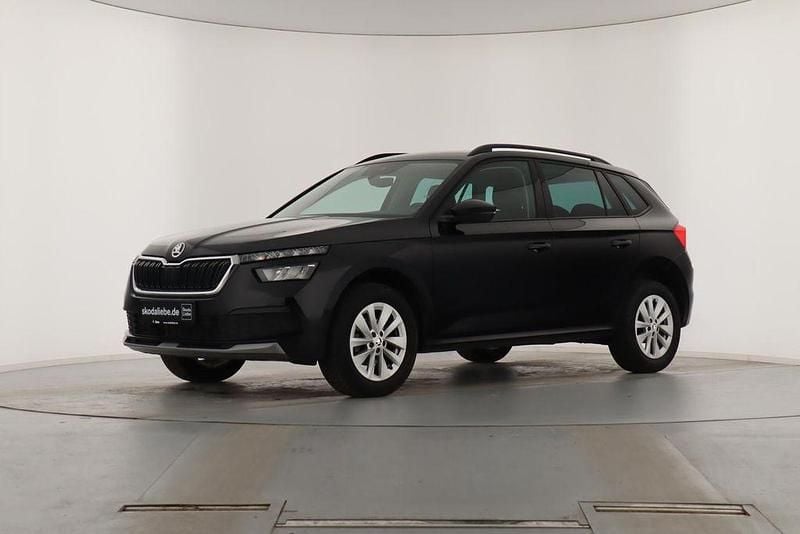 Schwarzmagic perleffekt Gebraucht 2023 Skoda Kamiq Ambition SUV | 20.489 € (Guter Preis) - Bild 1/4
