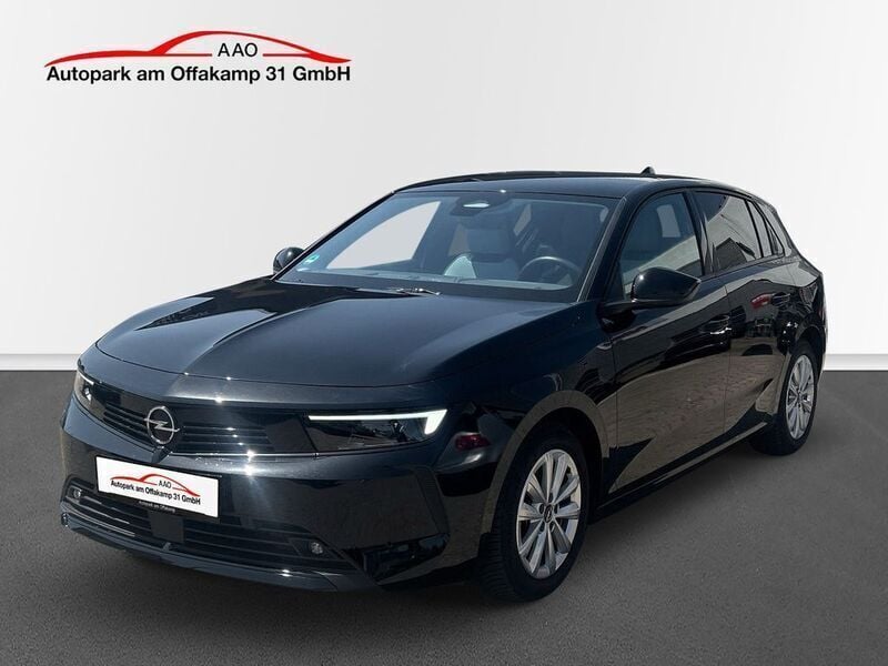 Gebraucht Opel Astra Elegance 131 PS (96 kW) 2024 Schwarz Limousine