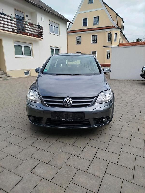 Gebraucht VW Golf IV 102 PS (75 kW) 2005 Grau Limousine