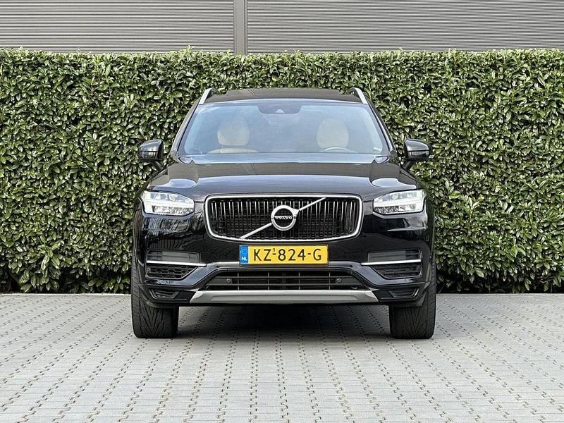 Gebraucht Volvo XC90 Momentum 320 PS (235 kW) 2016 Schwarz SUV
