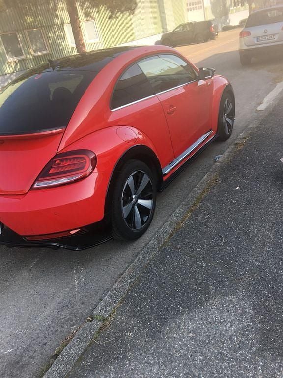 Gebraucht VW Beetle Exclusive 150 PS (110 kW) 2017 Rot Kleinwagen