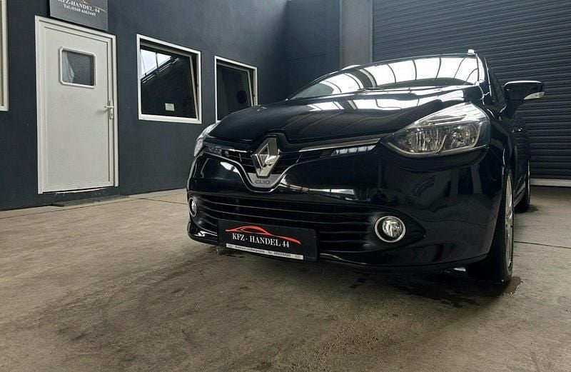 Schwarz Gebraucht 2015 Renault Clio GrandTour Luxe Kombi | 10.500 € (Fairer Preis) - Bild 1/4