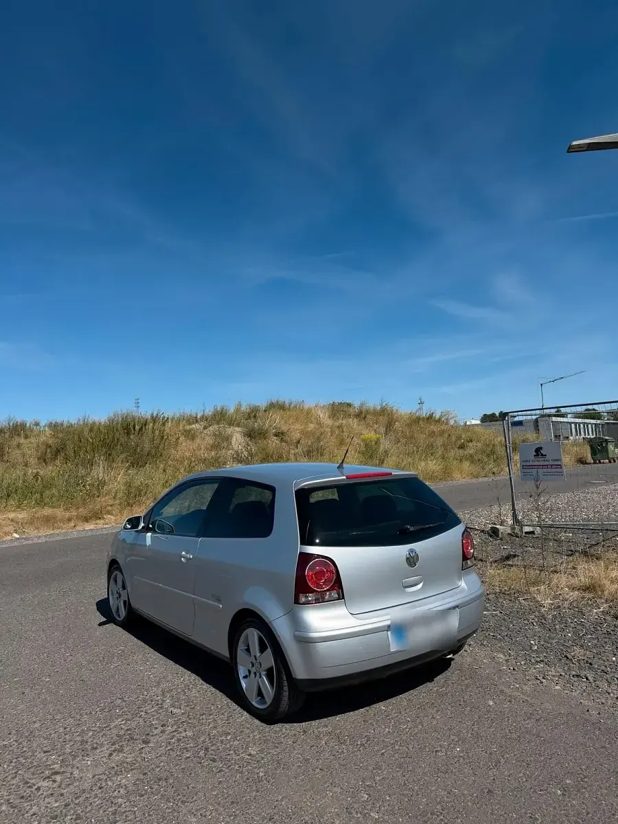 Gebraucht VW Polo 60 PS (44 kW) 2008 Silber Kleinwagen