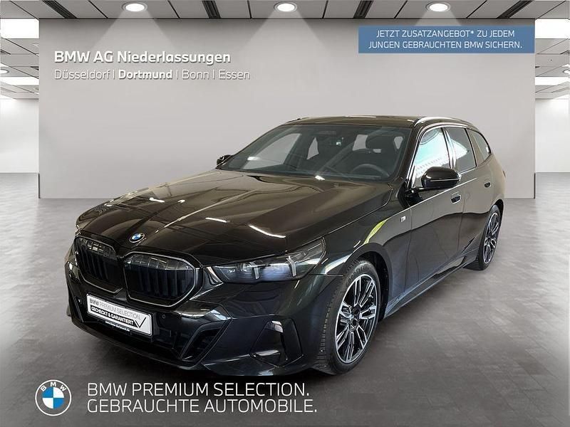 Schwarz Gebraucht 2024 BMW 540 Comfort Edition Kombi | 67.899 € (Fairer Preis) - Bild 1/2
