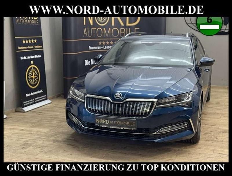 Lavablau metallic (metallic) Gebraucht 2022 Skoda Superb LAURIN & KLEMENT Kombi | 27.900 € (Fairer Preis) - Bild 1/3