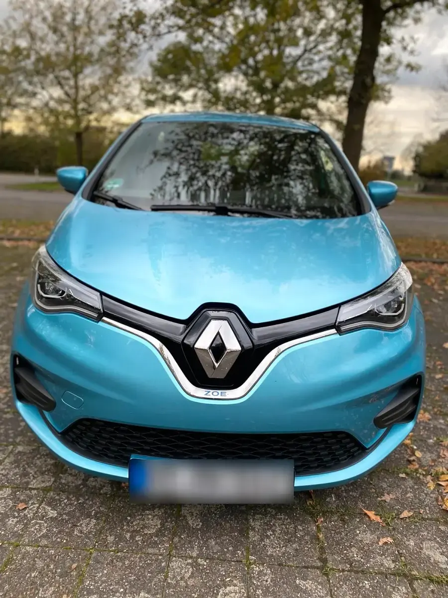 Używany Renault Zoe Experience 50 kW (69 KM) 2020 Niebieski Hatchback