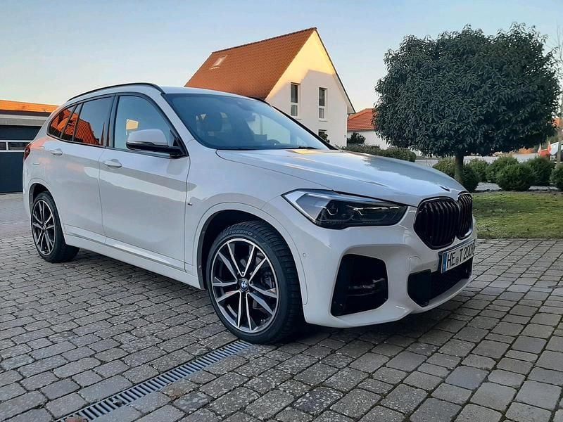 Gebraucht BMW X1 M Sport 150 PS (110 kW) 2021 Weiß SUV