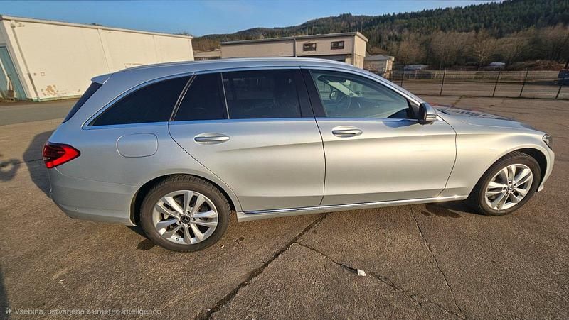 Gebraucht Mercedes E300 245 PS (180 kW) 2019 Silber Kombi