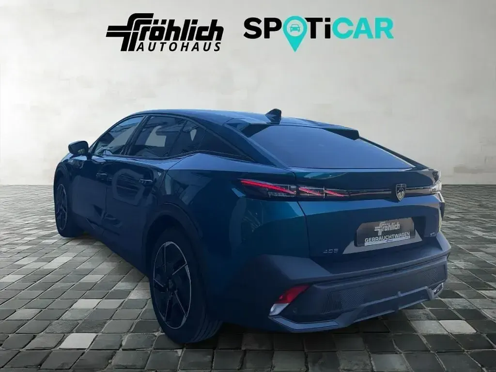 Gebraucht Peugeot 408 GT 131 PS (96 kW) 2024 Blau SUV