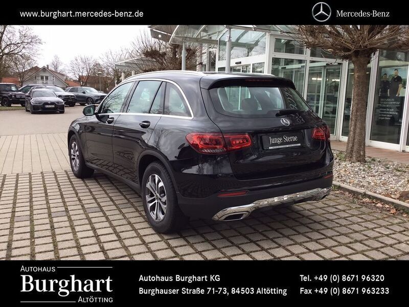 Gebraucht Mercedes GLC200 Advanced 197 PS (144 kW) 2019 Lack obsidianschwarz SUV