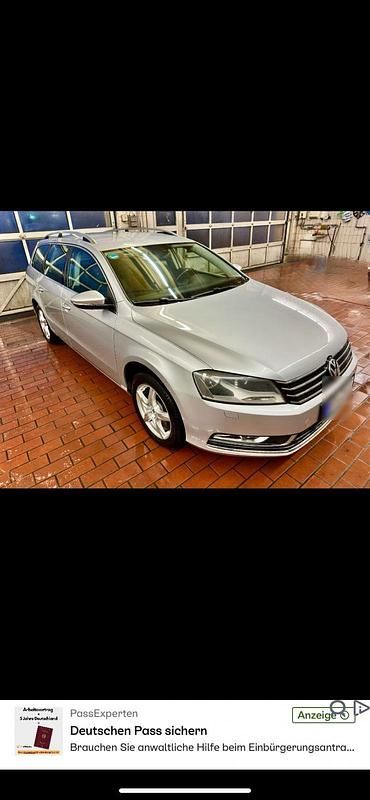 Silber Gebraucht 2011 VW Passat Kombi | 6.700 € (Guter Preis) - Bild 1/4