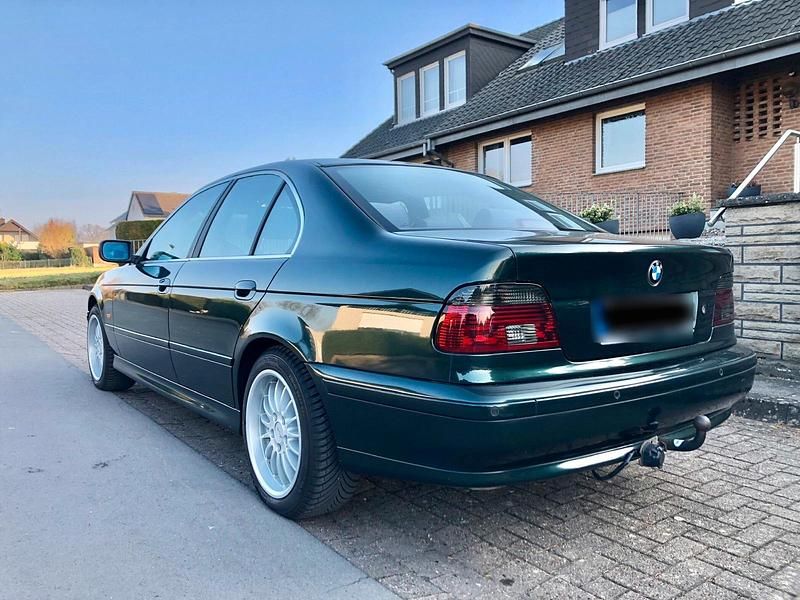 Gebraucht BMW 525 192 PS (141 kW) 2001 Grün Limousine