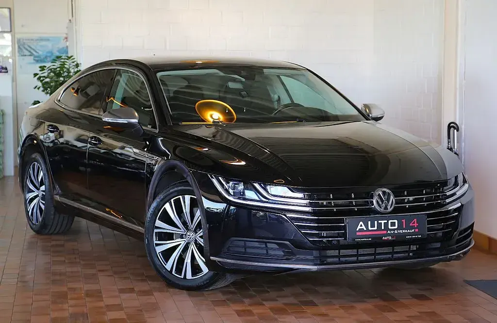 Gebraucht VW Arteon Elegance 239 PS (175 kW) 2018 Schwarz Kleinwagen