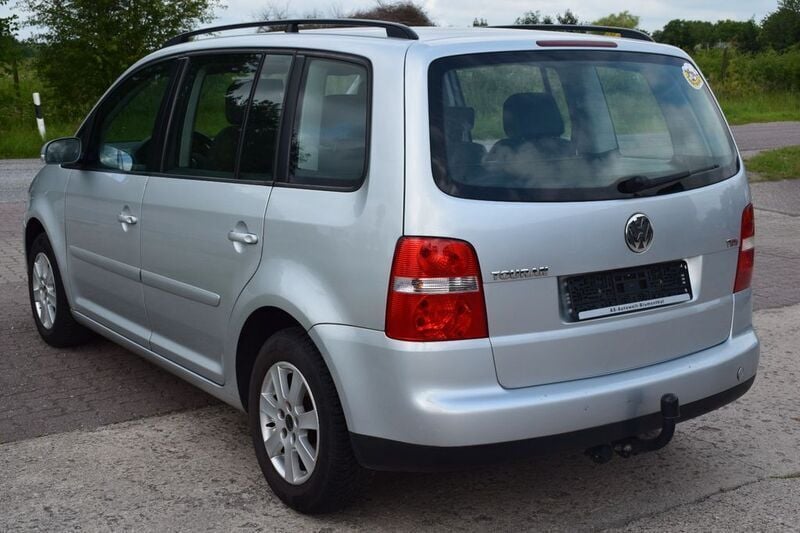 Gebraucht VW Touran 136 PS (100 kW) 2004 Silber Van / Kleinbus