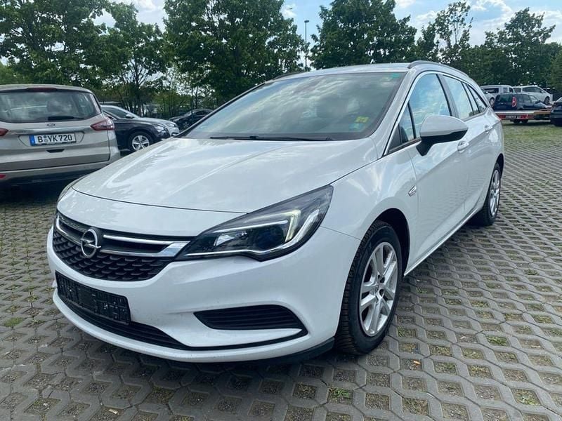 Weiß Gebraucht 2019 Opel Astra Innovation Kombi | 5.990 € (Superpreis) - Bild 1/4