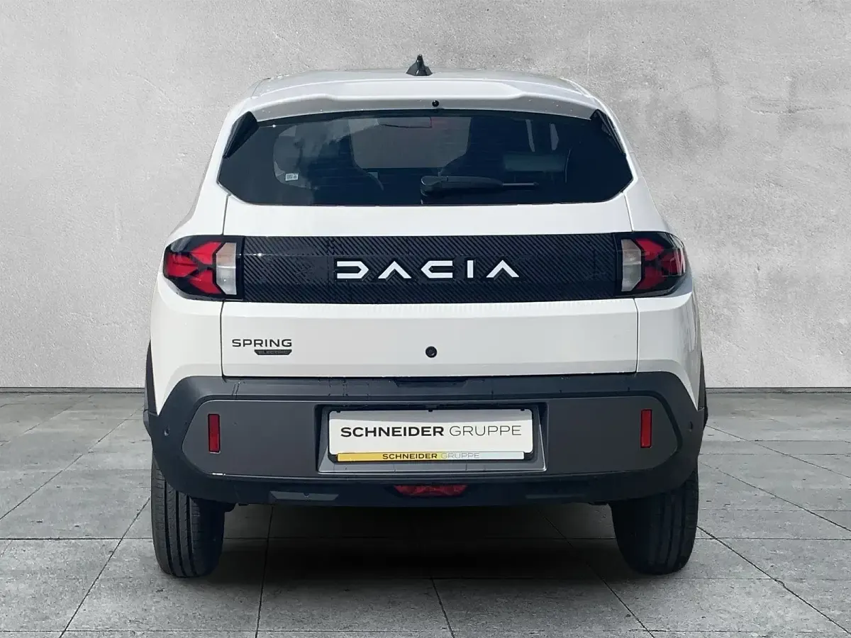 Nuevo Dacia Spring Expression 51 kW (70 CV) 2026 Blanco Utilitario