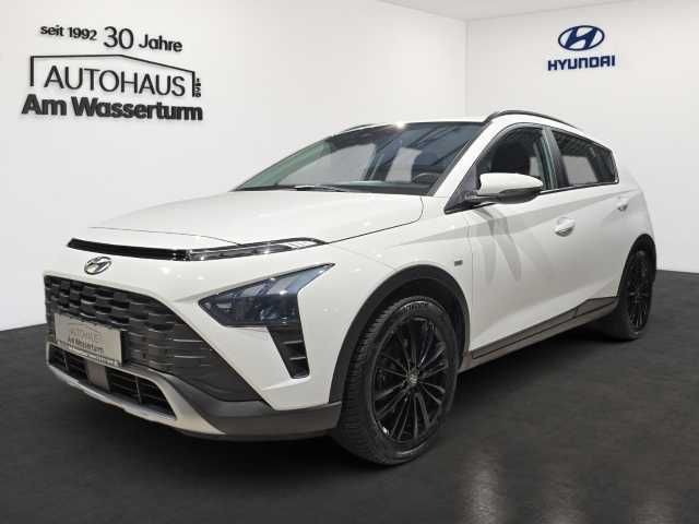Weiß Gebraucht 2021 Hyundai Bayon Intro Edition SUV | 15.990 € (Fairer Preis) - Bild 1/4