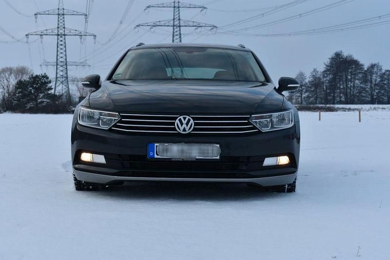 Gebraucht VW Passat Highline 150 PS (110 kW) 2017 Grau Kombi