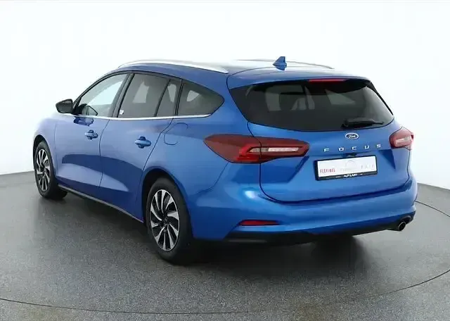 Begagnad Ford Focus Titanium X 125 HK (91 kW) 2025 Blå Kombi