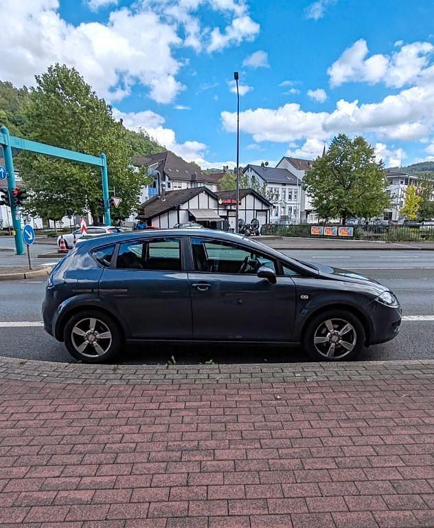 Gebraucht Seat Leon Reference 102 PS (75 kW) 2008 Grau Kleinwagen