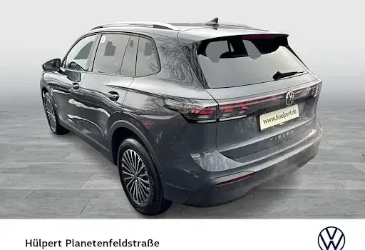 Gebraucht VW Tiguan Life 204 PS (150 kW) 2025 Grau SUV
