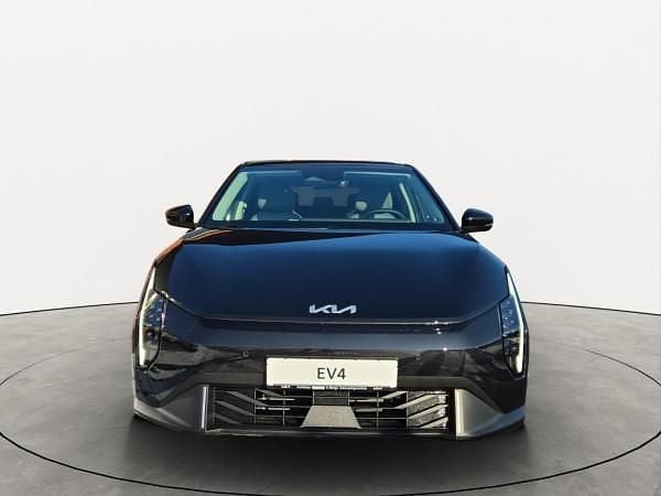Neu Kia EV4 150 kW (204 PS) 2026 Schwarz (zilinaschwarz met.) Limousine