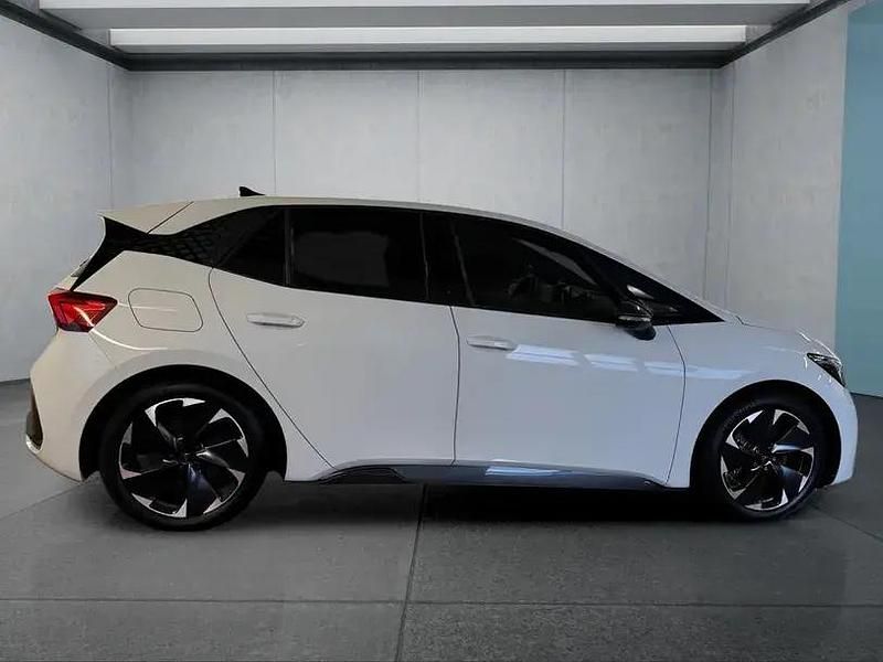 Usata Cupra Born e-Boost 169 kW (231 CV) 2025 Bianco Utilitaria