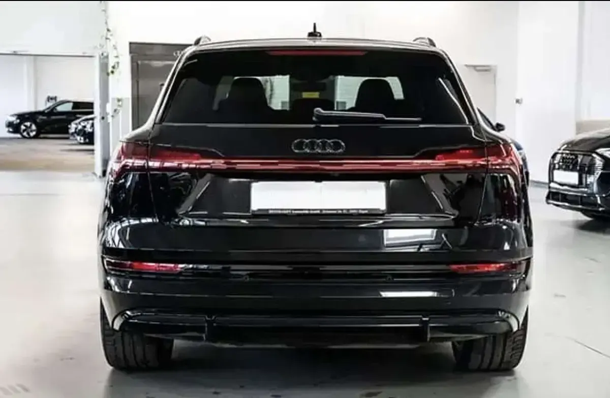 Gebraucht Audi e-tron Black Edition 230 kW (313 PS) 2020 SUV