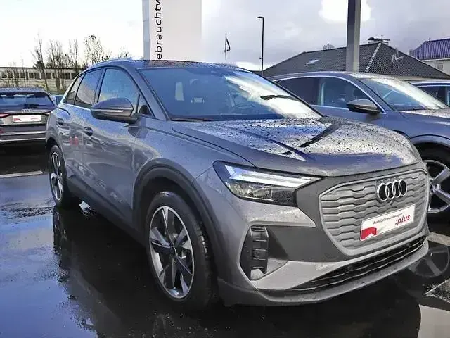 Gebraucht Audi Q4 e-tron Advanced 210 kW (286 PS) 2023 Taifungrau metallic SUV