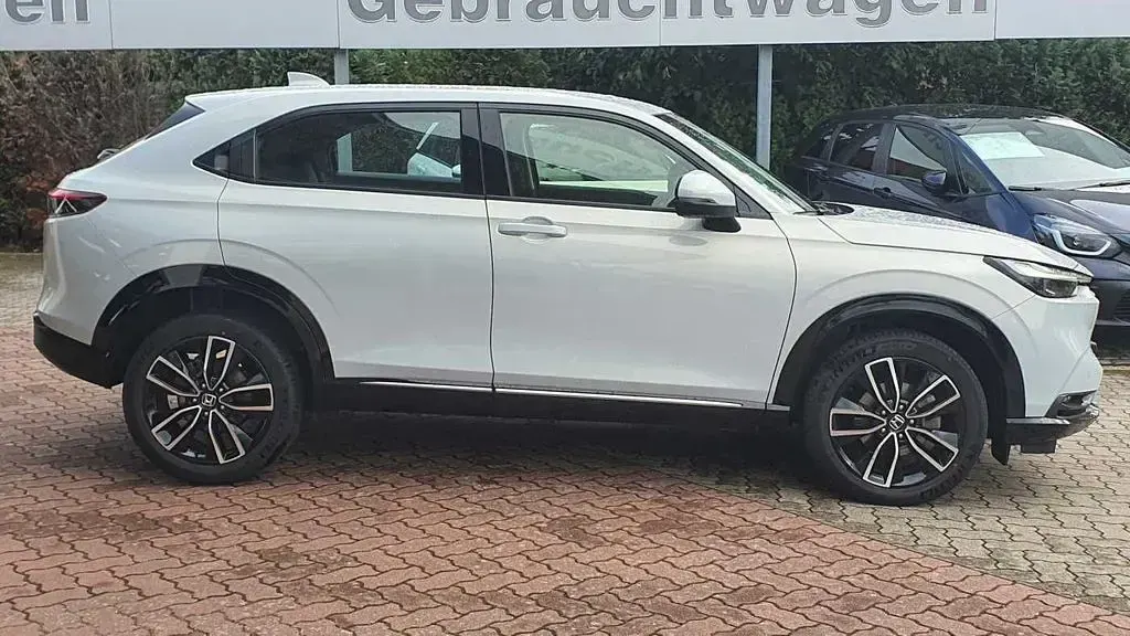Gebraucht Honda HR-V Advance 131 PS (96 kW) 2022 Premium sunlight white SUV