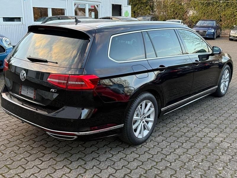 Gebraucht VW Passat Highline 190 PS (139 kW) 2016 Schwarz Kombi